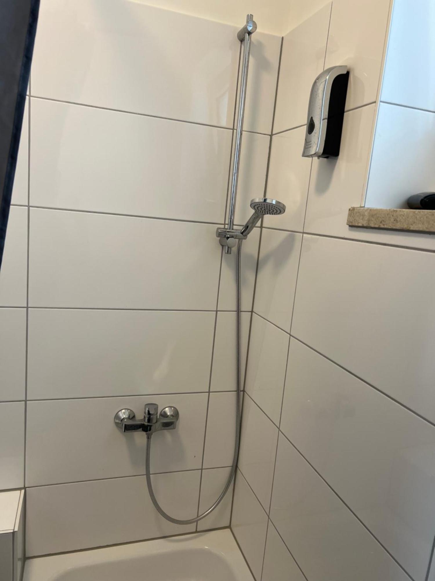 Hotel Zollhof Wandsbek Markt Хамбург Екстериор снимка